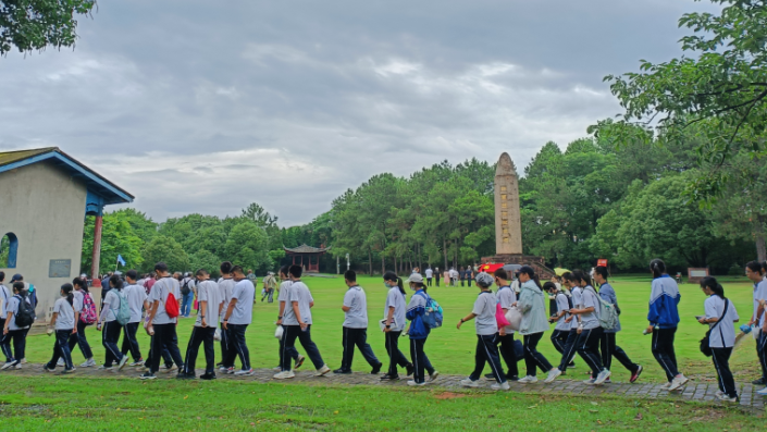 溯源红色足迹 感悟千年古韵——2024高一年级京外社会实践江西分队纪实报道五 