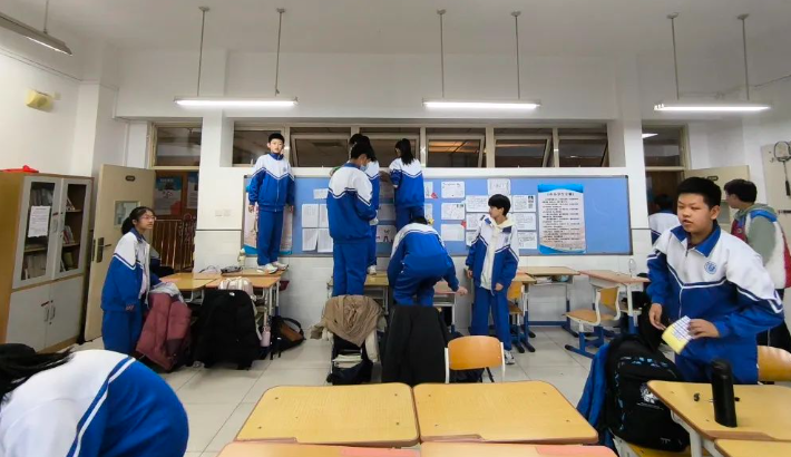 传承雷锋精神 共建美好校园