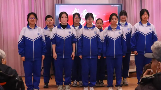 这个春天 我们用青春温暖夕阳——十二中科丰校区初二年级联合团支部养老公寓志愿活动纪