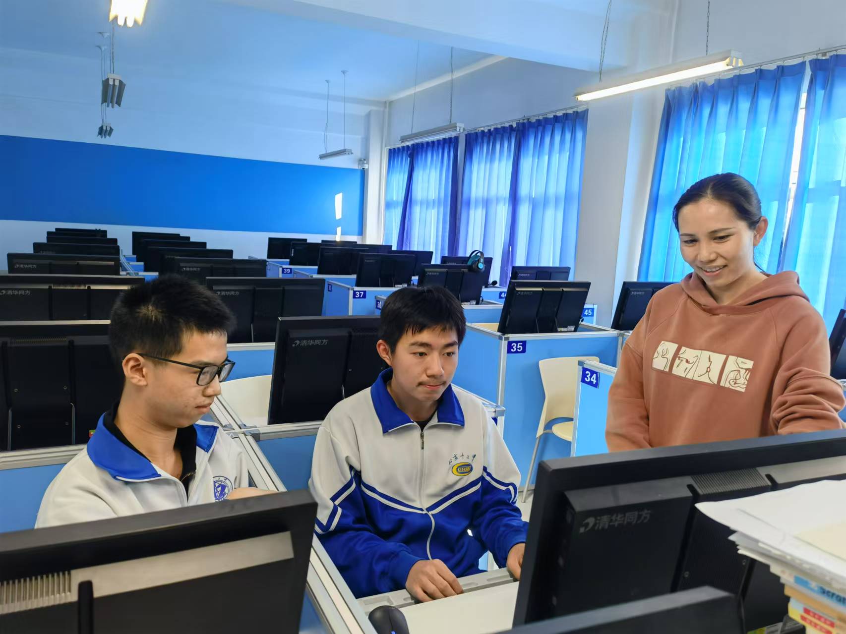 信息学科教练与学员